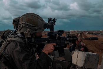 El Ejército israelí intercepta rifles