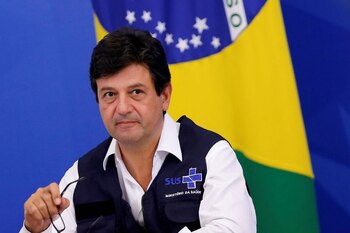 El ministro de Salud de Brasil, Luiz Henrique Mandetta, pidió al Gobierno "unidad" para hacer frente al coronavirus (REUTERS/Adriano Machado)