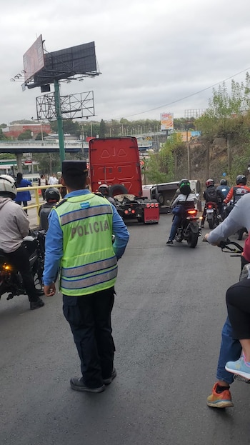 Los transportistas de carga pesada sostienen que el alza de los combustibles eleva los costos de operación y afecta la rentabilidad del transporte de mercancías.