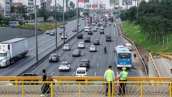 Camiones en la Panamericana Sur: