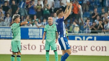 1-0. Toni Martínez pone por