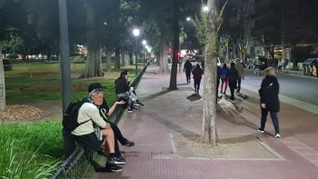 Quirós aconsejó salir a caminar