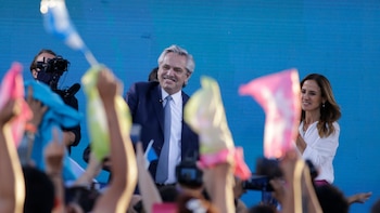 ciere de campaña frente de todos buenos aires