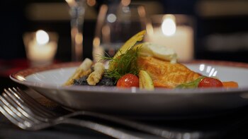 Una exquisita cena de cinco