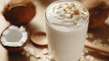 Licuado cremoso de coco y