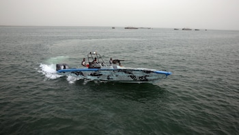 Atacado por dos lanchas un buque en el mar de Adén, frente a la costa de Yemen