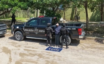 Elementos de la Policía de Jalisco detuvieron en Puerto Vallarta a un estadounidense buscado por autoridades de EU por homicidio en segundo grado. (Cortesía)