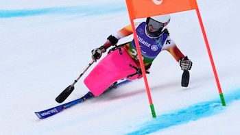 AMP. Audrey Pascual se cae