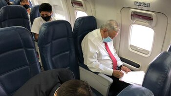 Una funcionaria de Morena es