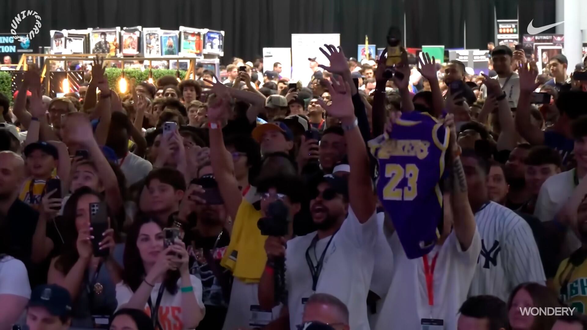 El público participó activamente en el cierre de temporada del podcast Mind the Game