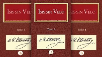 Portada de libro color marrón y rojo con el título Isis sin Velo, Tomo I y la firma de H. P. Blavatsky, sobre un fondo borroso de la misma portada.