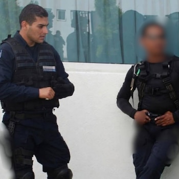 Harfuch utilizando el uniforme de la Policía Federal junto con un chaleco táctico. Crédito: Redes Sociales