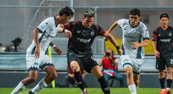 Adrián Ugarriza - Hapoel Beer Sheva - AZ Alkmaar - Europa League – Perú – deportes – 15 octubre