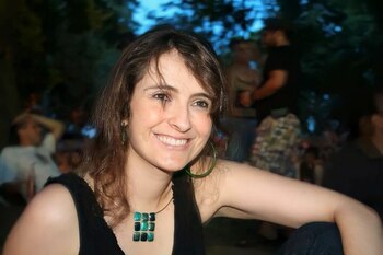 Con una foto antigua, la