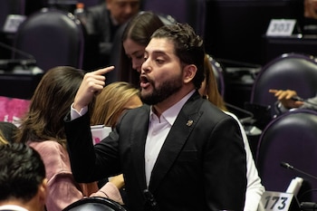 Tras trifulca iniciada por Carlos Mancilla, diputados dejan sanciones en manos del Comité de Ética. FOTO: CAMILA AYALA BENABIB/CUARTOSCURO.COM