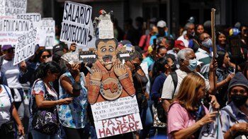 Crece el repudio al régimen