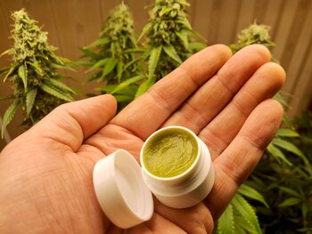 Sus aplicaciones son diversas, desde