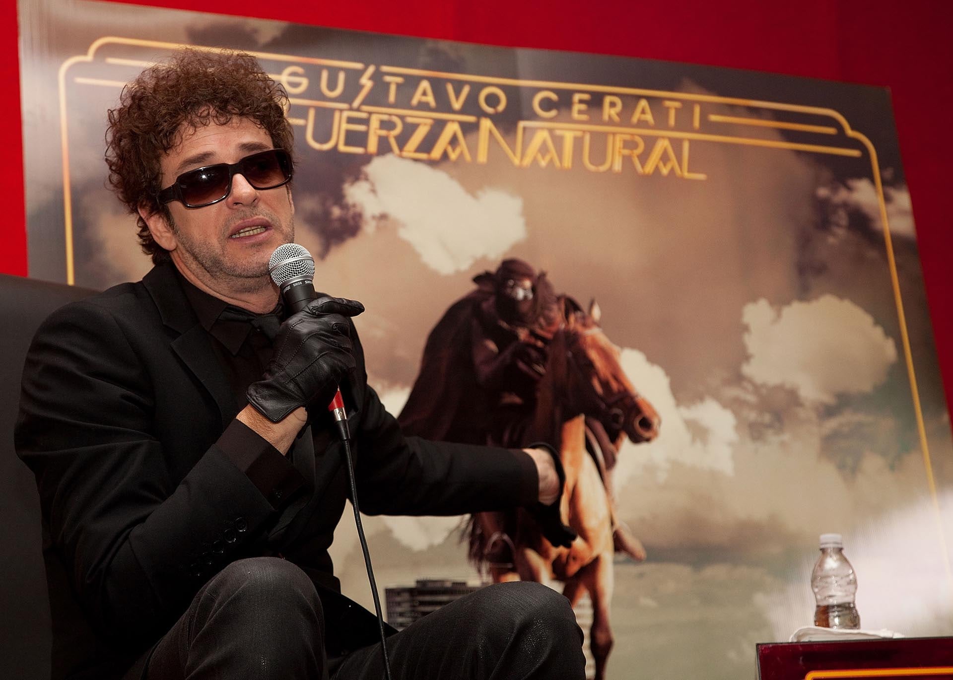 El repertorio del recital respetó el orden de Fuerza Natural e incluyó canciones de Bocanada, Ahí vamos, Amor amarillo y Soda Stereo