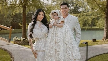 Karely Ruiz tira la casa por la ventana en el bautizo de su hija Madisson