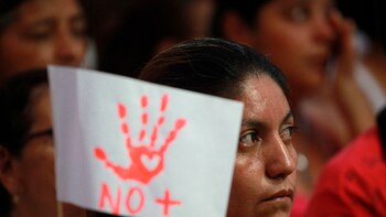 20 familias confinadas y un