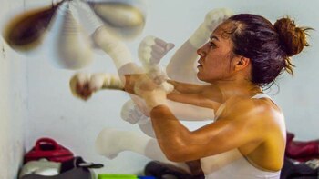 Brenda Flores tiene una marca