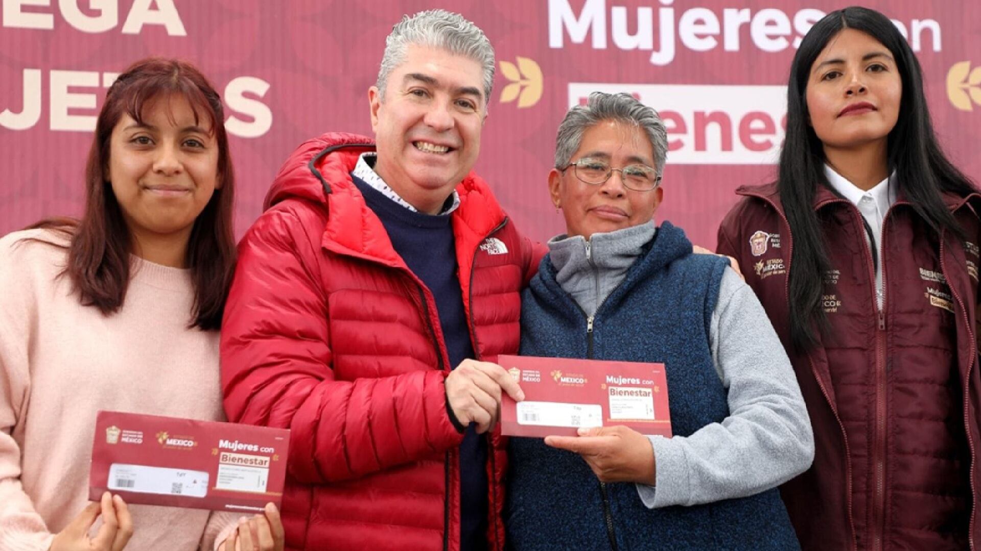 Recibir dos apoyos simultáneos en el Edomex es posible (Gob. Edomex)