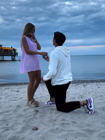 Fede Coria le propuso casamiento a su novia en las playas de Bastad (Instagram)