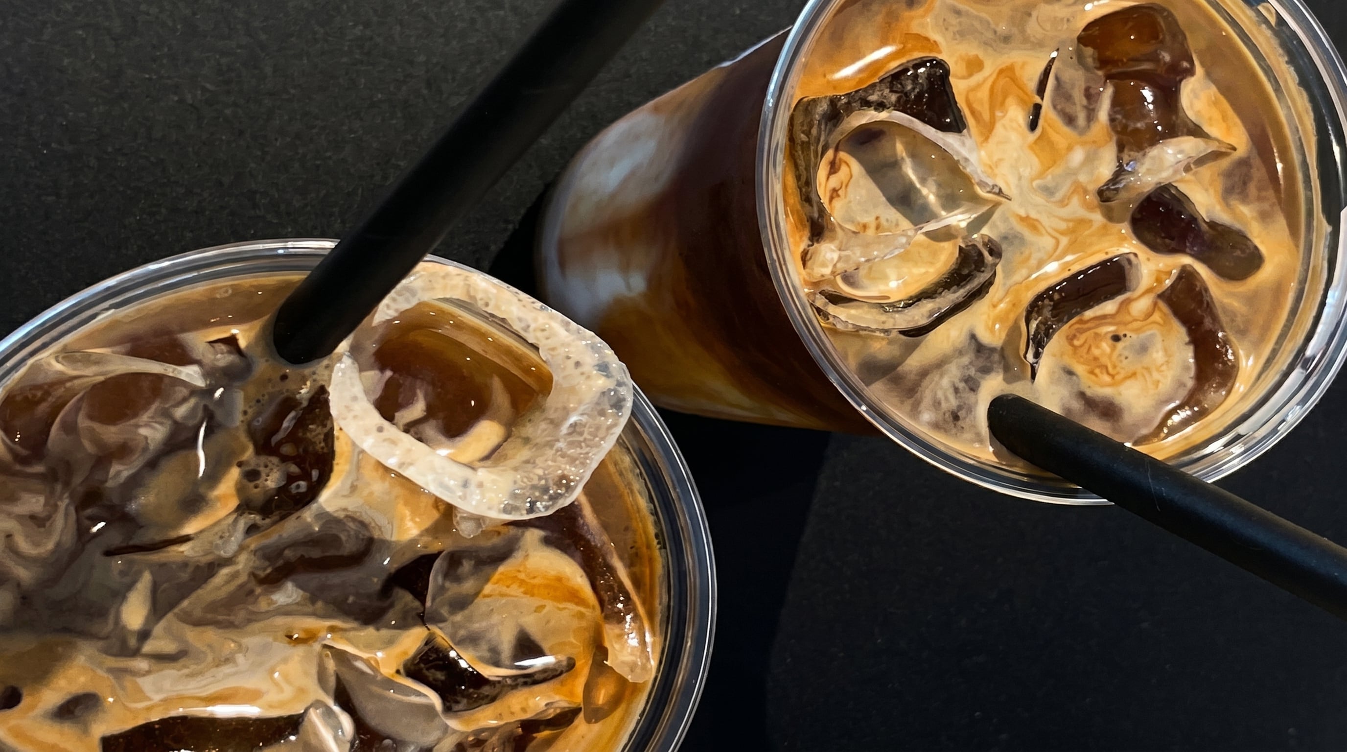 El café se transforma en una experiencia visual y digital, más allá de la simple bebida. (Imagen Ilustrativa Infobae)