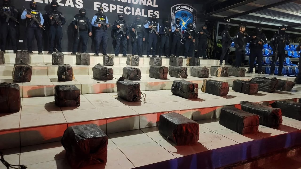 El presidente estadounidense Donald Trump presentó ante el Congreso la determinación sobre los principales países de tránsito o producción de drogas ilícitas.