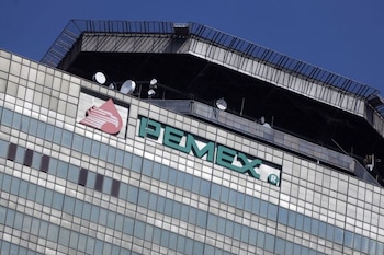 La empresa del Estado informa diariamente sobre los precios del crudo mexicano en el mercado internacional (Luis Cortés/ Reuters)