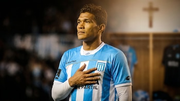 Teófilo Gutiérrez reveló por qué sacó un arma en el vestuario de Racing, habló de falta de cariño de sus compañeros