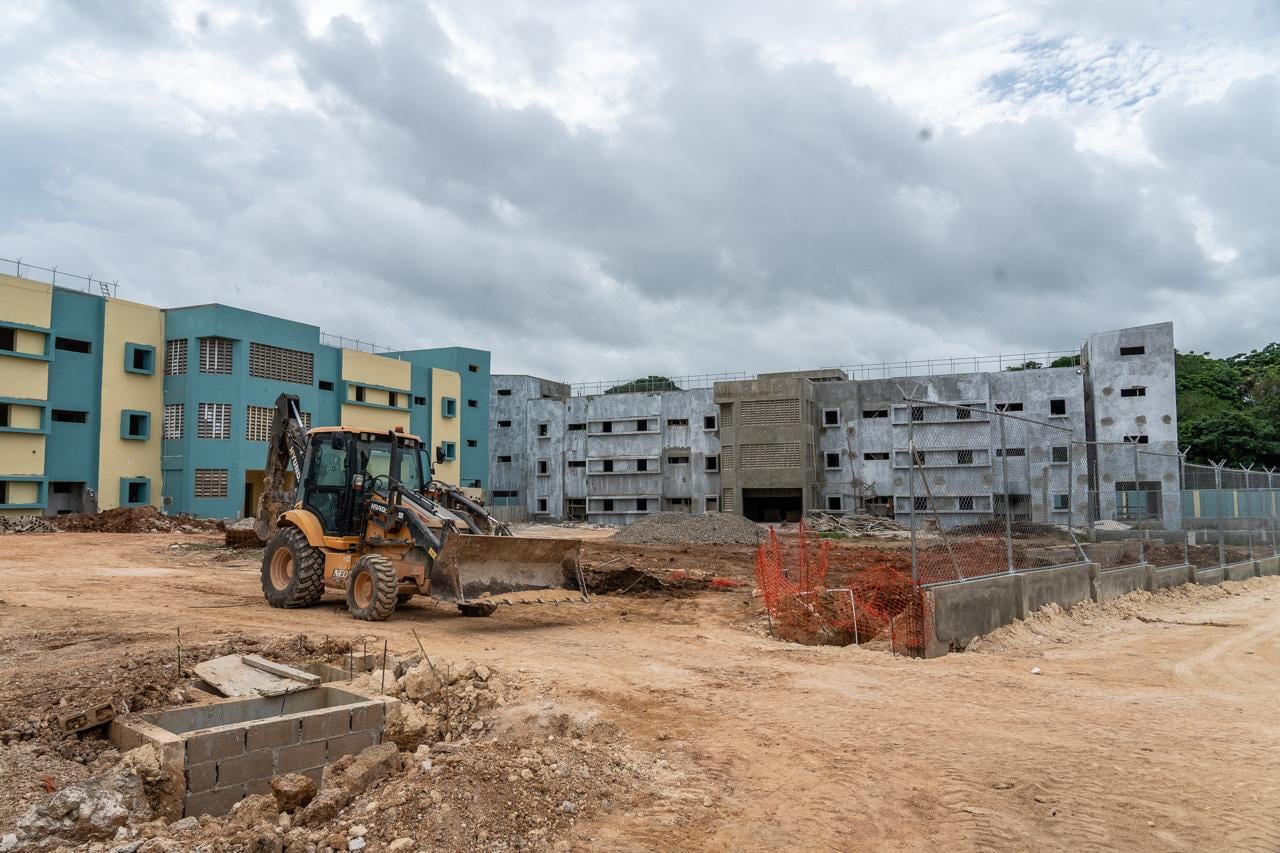 La República Dominicana anunció un aumento del 20 % al salario mínimo de los trabajadores de la construcción en todo el país. (Cortesía: Ministerio de Vivienda, Hábitat y Edificaciones )