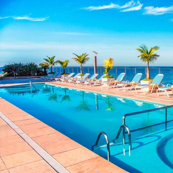 La piscina es otra de