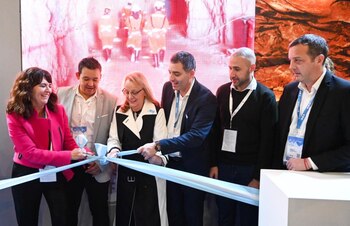 El corte de cinta también