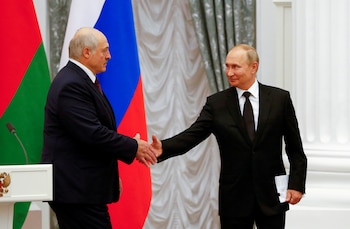 Alexander Lukashenko y Vladimir Putin