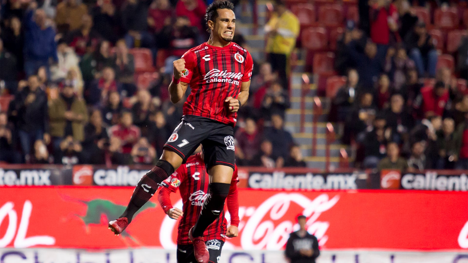 Las dos escuadras buscan dar vuelta a su mal inicio de temporada y enderezar el camino rumbo al cierre del torneo. (Foto: Cuartoscuro)