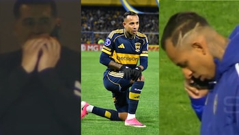 Silbidos, aplausos, un gesto de Paredes y el llamado de Riquelme: lo que no se vio de la vuelta de Sebastián Villa a la Bombonera