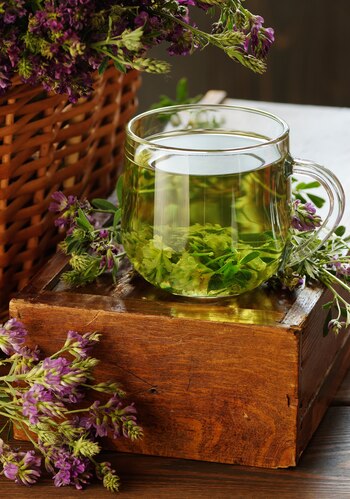 Infusión de Alfalfa (Shutterstock España)
