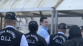 Exvicepresidente panameño José Gabriel Carrizo se mantendrá bajo arresto domiciliario por presunto enriquecimiento ilícito