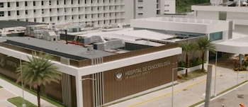 Hospital de Cancerología de la Caja de Seguro Social, dedicado a la prevención, diagnóstico, tratamiento, rehabilitación y la intervención del cáncer. (CSS)
