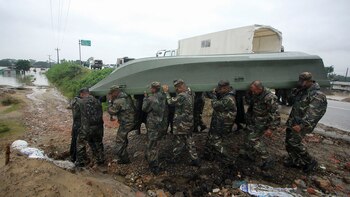 Personal militar en Bangladesh (AFP)