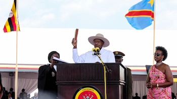 Uganda abre un proceso de evacuación voluntaria de sus ciudadanos en Sudáfrica por violencia xenófoba