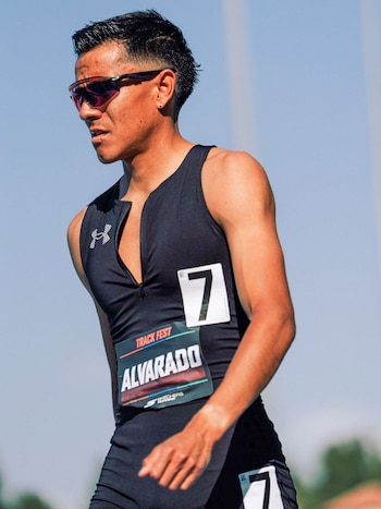 El atleta todavía no puede competir bajo la bandera de México. (Comité Olímpico Mexicano)