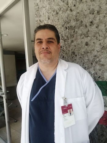 El Dr. Andrick Kee Gómez,