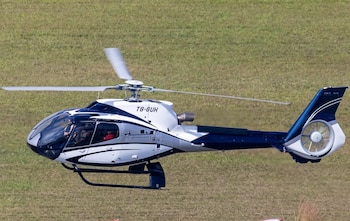 Un helicóptero Airbus Helicopters EC 30 cayó al Lago de Atitlán con siete personas a bordo tras despegar del Aeropuerto Internacional La Aurora.