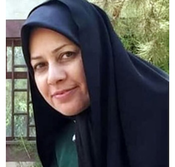 Badri Hosseini Khamenei, hermana del