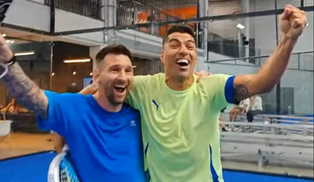 El argentino instaló una pista privada en su casa y explicó en redes sociales que también disfruta el tenis y el básquet, aunque esa disciplina ocupa el primer lugar entre sus preferencias (Captura de video)
