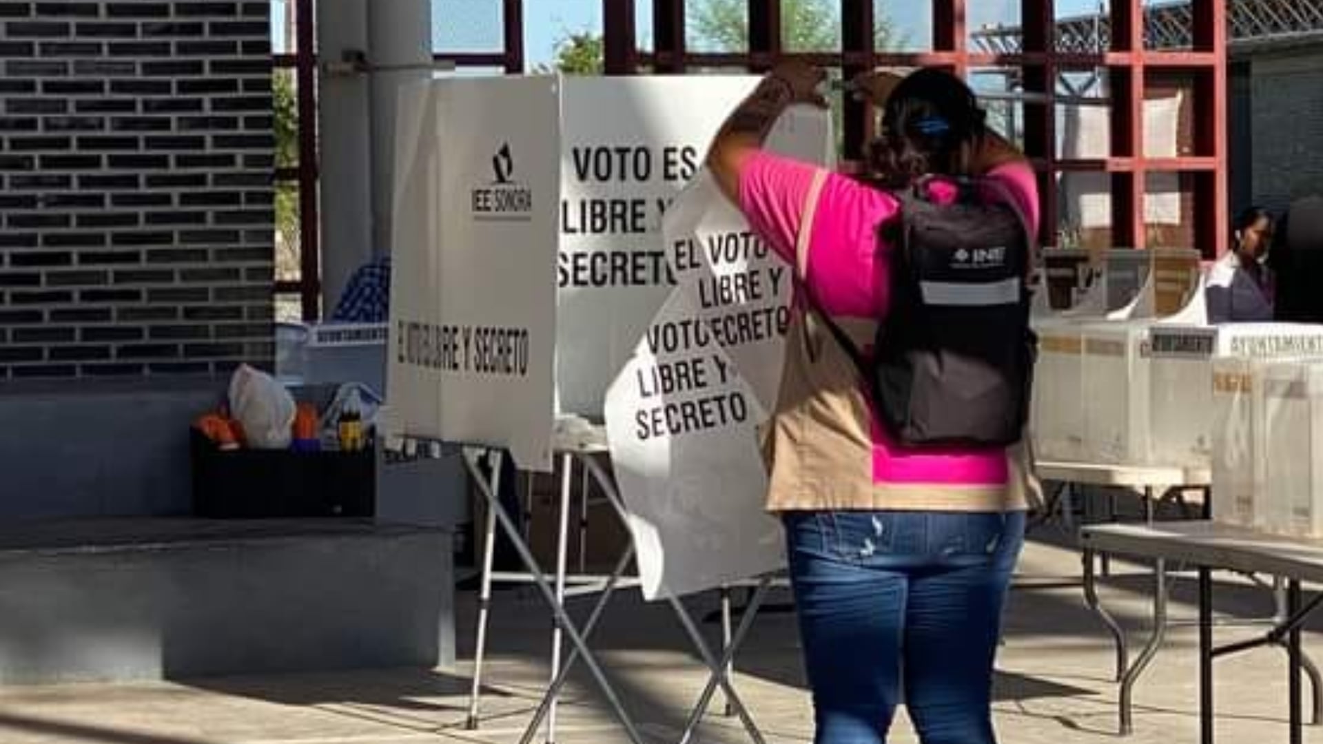 El Consejo General había proyectado gastar 13 mil mdp en la elección de jueces, magistrados y ministros. (Facebook INE México)