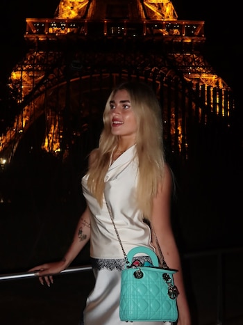 El look total white para