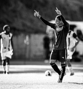 Góes marcó el primer gol oficial del Sfera FC en el Campeonato Paulista y se convirtió en autor histórico del club. (Instagram/ @gustavogoes08)